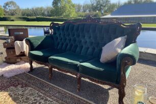 Vintage Couch - Green