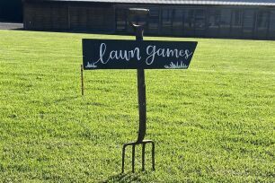 Lawn Games Pitch Fork Sign