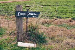 Lawn Games Pitchfork Sign