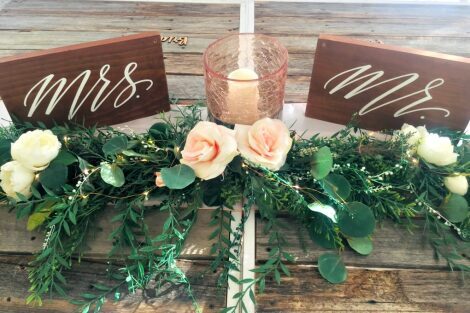 Mr & Mrs Wooden Chair Sign 