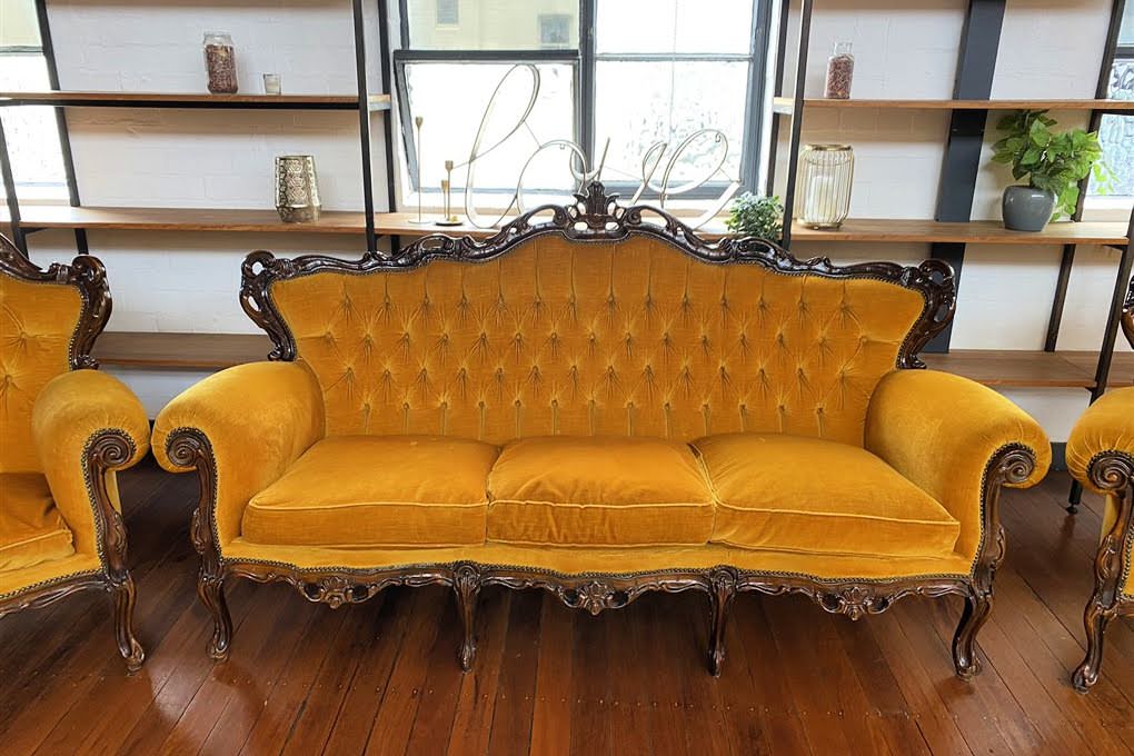 Gold Vintage Couch (hire) Wedding & Events Melbourne Country Charm