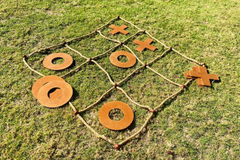 Giant Noughts & Crosses