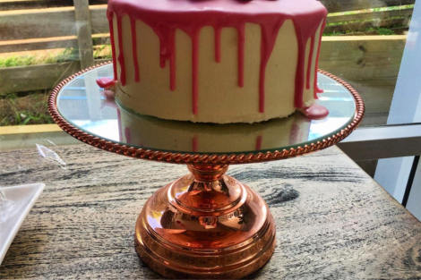 25cm Luxe Rose Gold Mirror Cake Stand with Edge