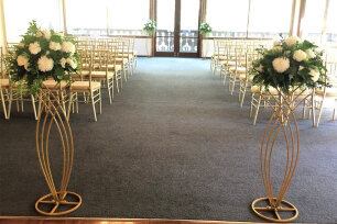 Gold Metal Twisted Plinth