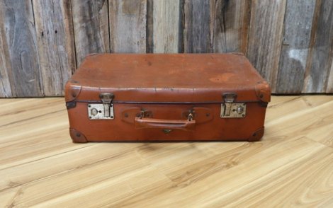Vintage Suitcase - Burnt Orange Medium