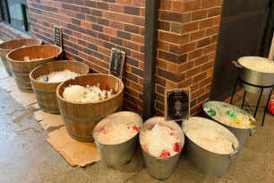 Half Wine Barrel Drinks Tub