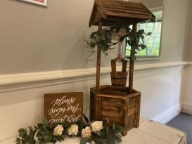 Traditional Wishing Well - with Flowers