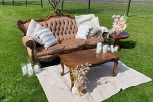 Vintage Couch - Peachy Tan