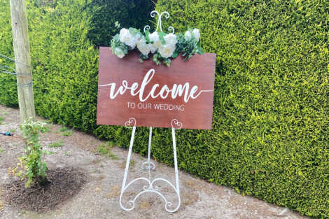 'Welcome to Our Wedding' Sign 