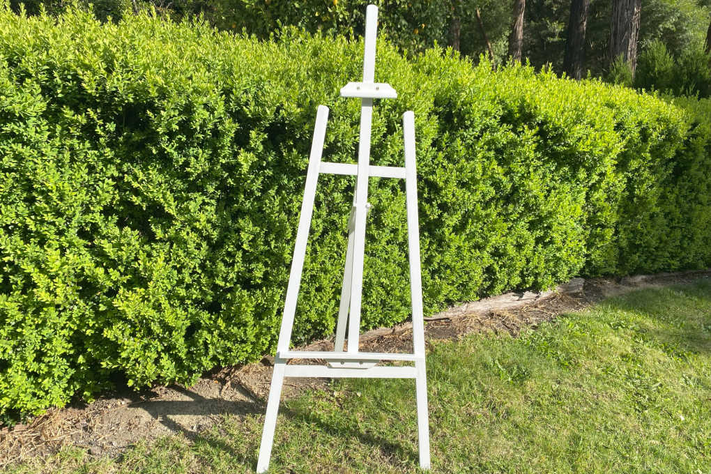 White Wooden Easel (hire) Country Charm Event Hire