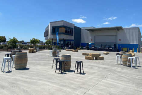 'Barrel & Stool' Package - Medium