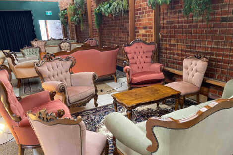 Vintage Furniture - 15 Piece Package