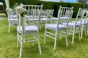 Signature Dining Collection