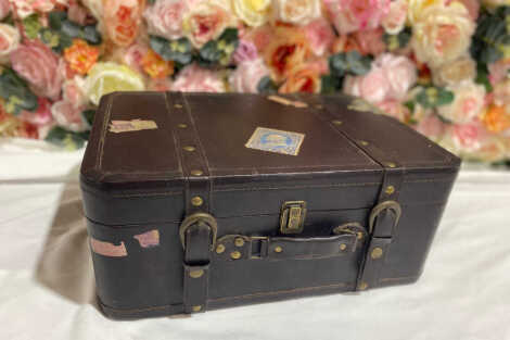 Leather Vintage Suitcase - Medium
