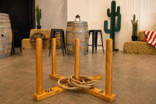 Giant Ring Toss