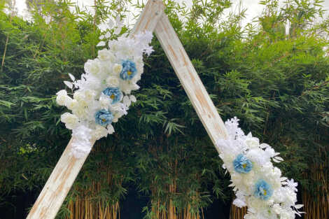 Whitewash Triangle Arbour