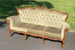 Vintage Couch - Olive