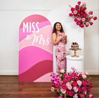 'Miss to Mrs' Pink Arch Backdrop (S)