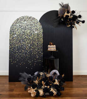 'The Selena' Backdrop + Florals Package