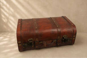 Wooden Trunk Set - 2 Piece