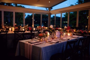 Wedding table décor at The Waterfront, Noosa 
