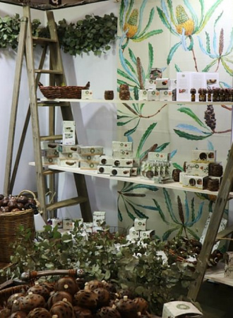 Ladder Shelving